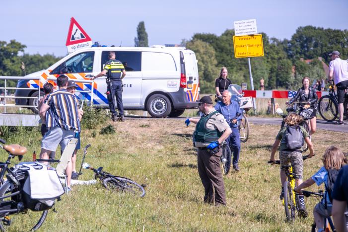 Massale vechtpartij bij drukte langs de Eem