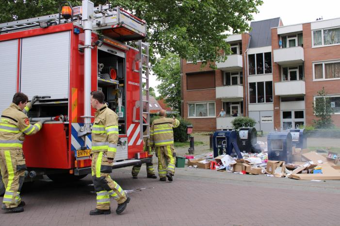Brand in ondergrondse vuilcontainer