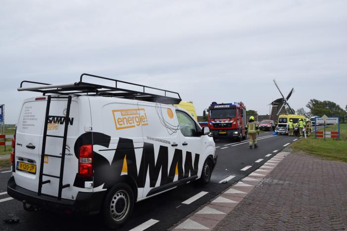 Gewonden na aanrijding met bestelbus