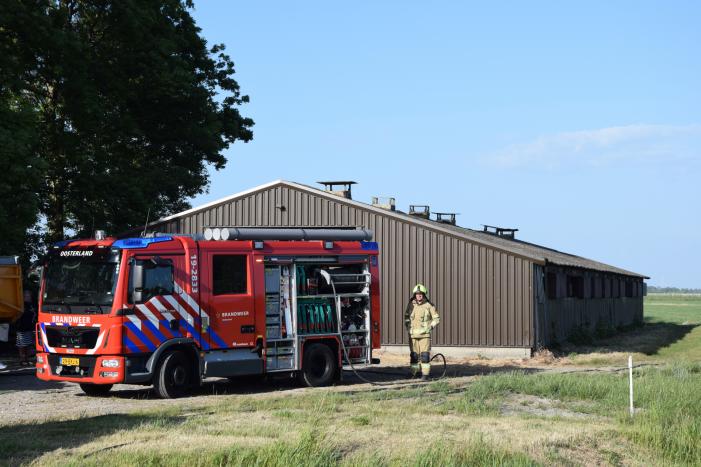 Uitslaande brand in schuur snel onder controle