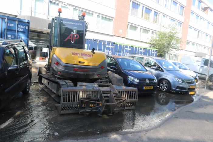 Waterleiding gebroken door graafwerkzaamheden