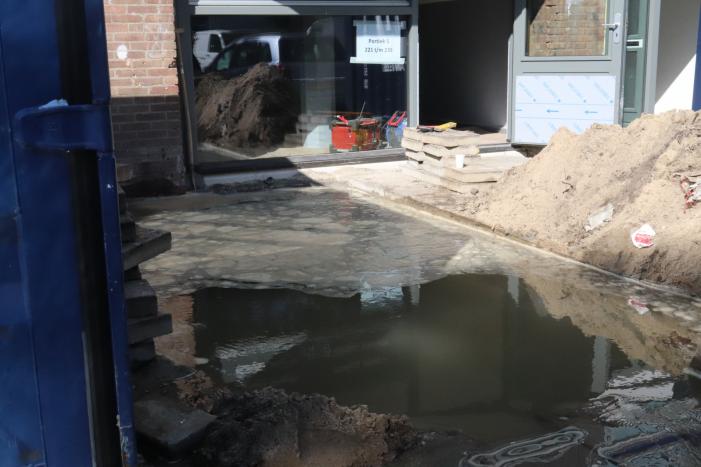 Waterleiding gebroken door graafwerkzaamheden
