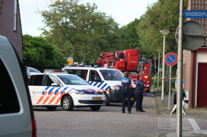 Zwaar vuurwerk verwoest voordeur