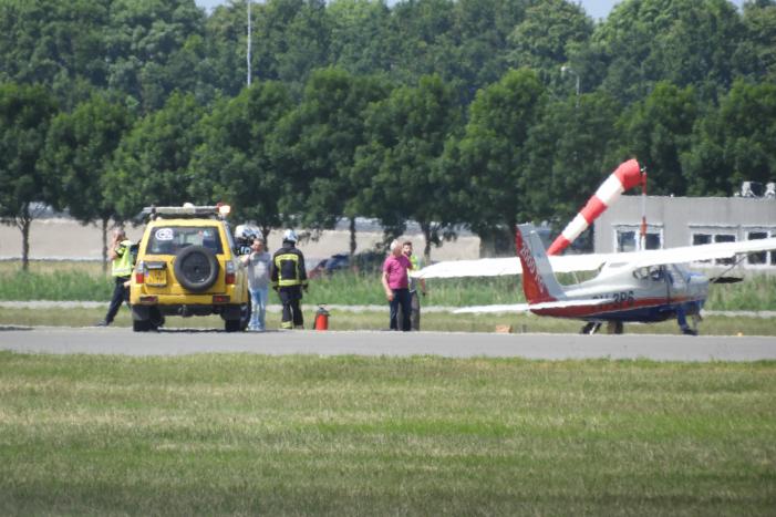 Sportvliegtuig maakt noodlanding op Lelystad Airport
