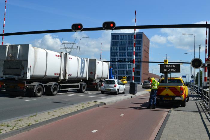 Zijlbrug opnieuw in storing