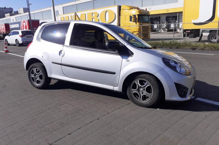 Ongeval tussen vrachtwagen en personenauto