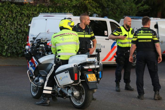 Twee personen aangehouden na vluchtpoging
