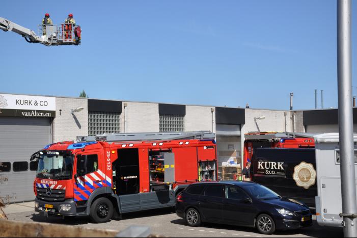 Brand in bedrijfspand op Industrieterrein Noordersluis
