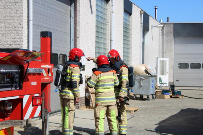 Brand in bedrijfspand op Industrieterrein Noordersluis