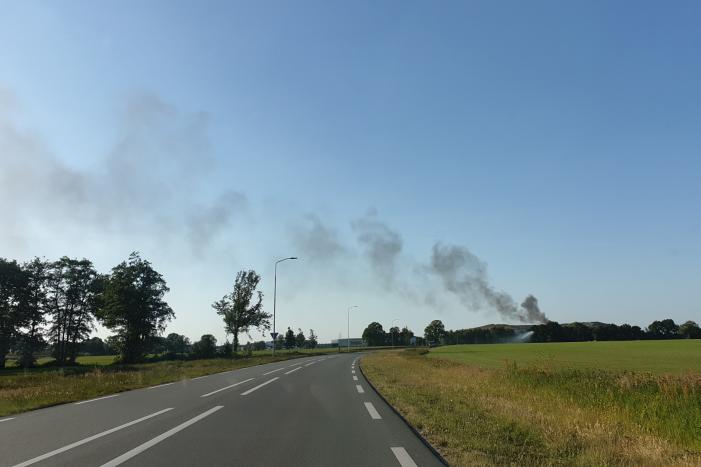 Flinke rookontwikkeling bij brand op vuilstort