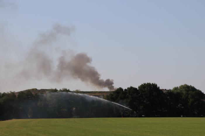 Flinke rookontwikkeling bij brand op vuilstort