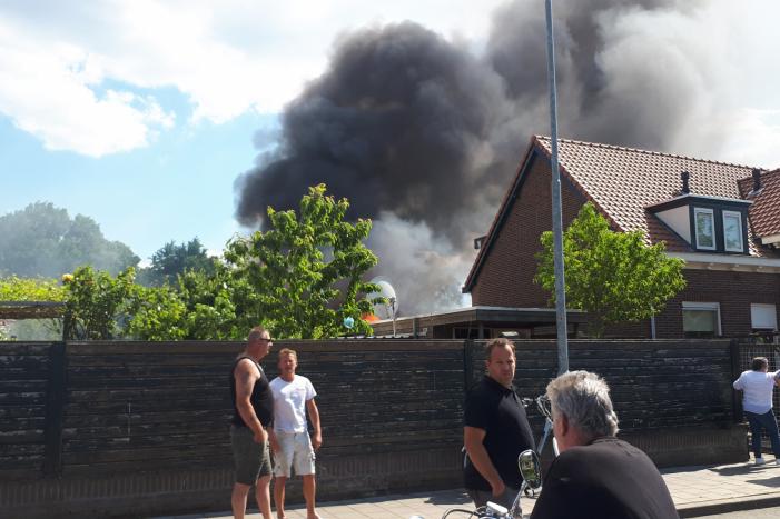 Veel rook bij brand in meerdere schuren