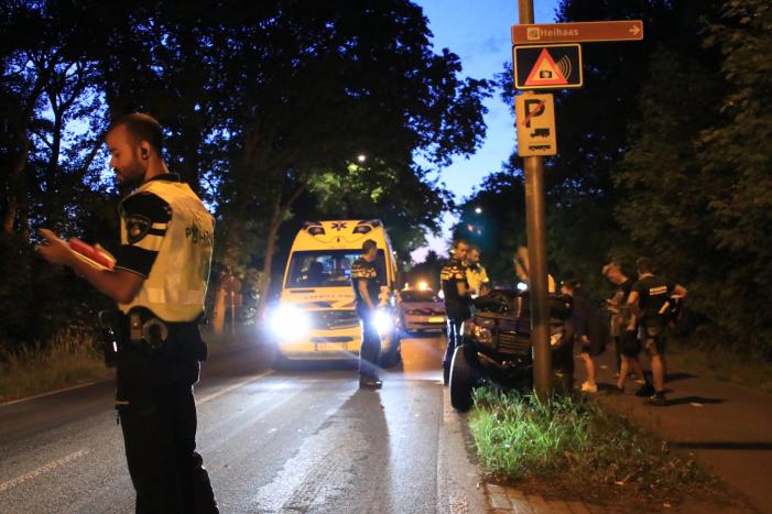 Quad slaat meerdere malen over de kop