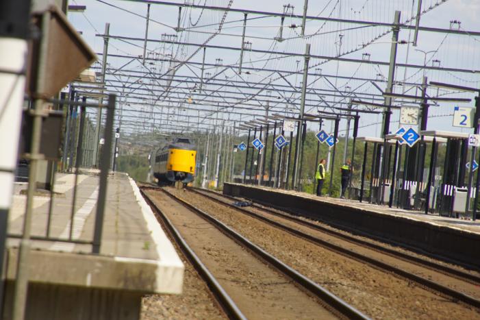 Treinverkeer stilgelegd na aanrijding