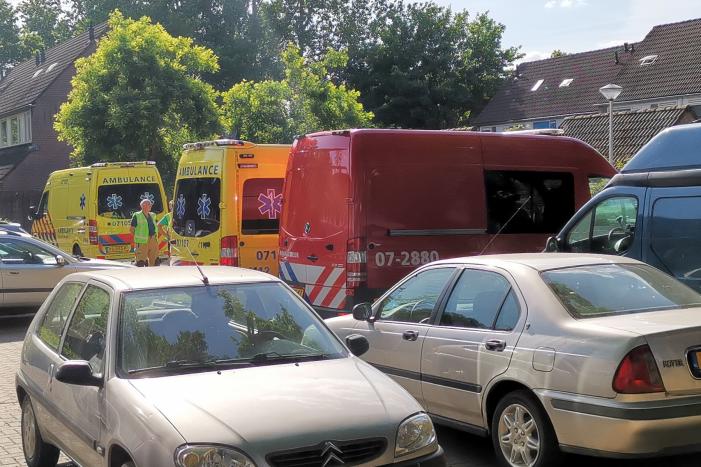 Kind gewond na val in zwembad