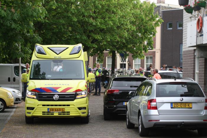 Vechtpartij bij cafe, meerdere gewonden