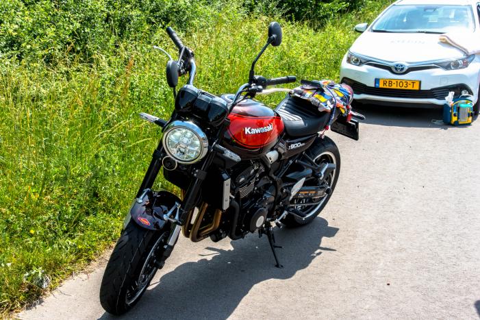 Motorrijder zwaargewond na eenzijdig ongeval