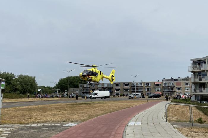 Persoon gewond na val van paard