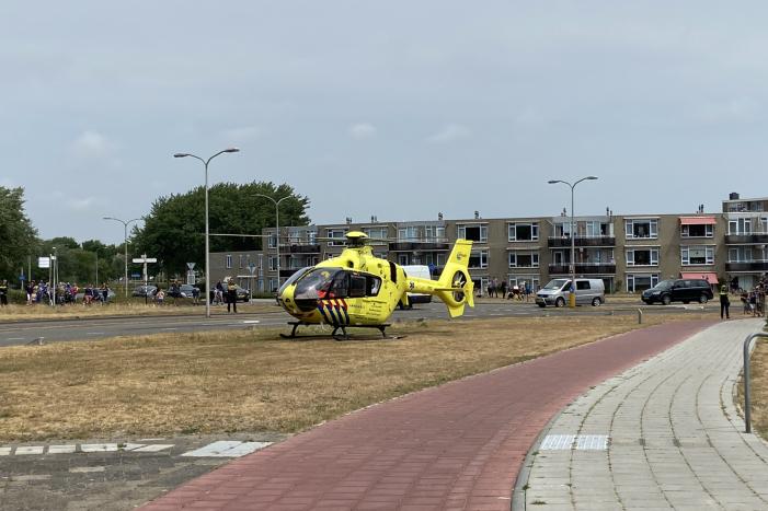 Persoon gewond na val van paard