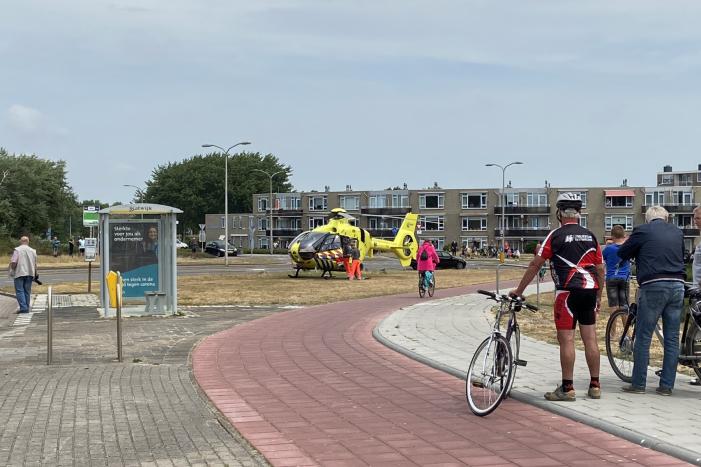 Persoon gewond na val van paard