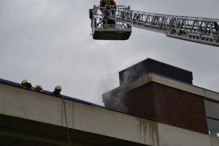 Veel rook bij brand in studentencomplex