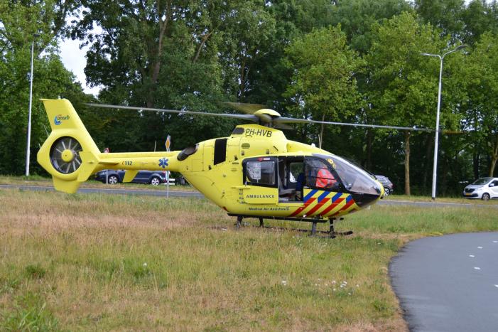 Traumahelikopter landt voor medisch incident in woning