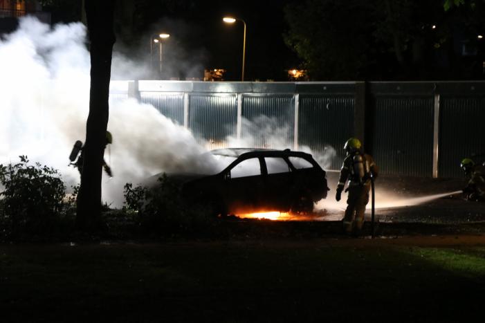 Auto verwoest door brand