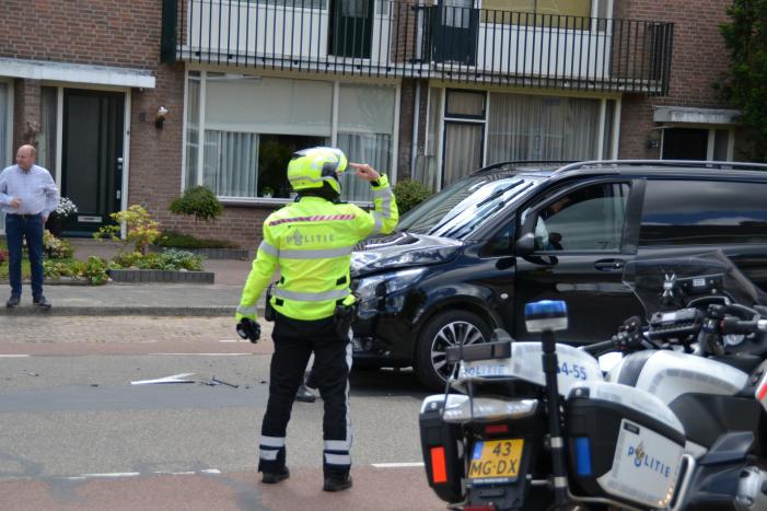 Flinke schade bij kop-staartaanrijding