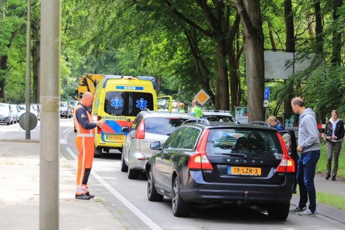 Flinke schade bij kop-staartaanrijding