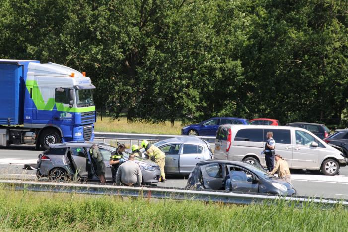 Flinke schade na kop-staart aanrijding