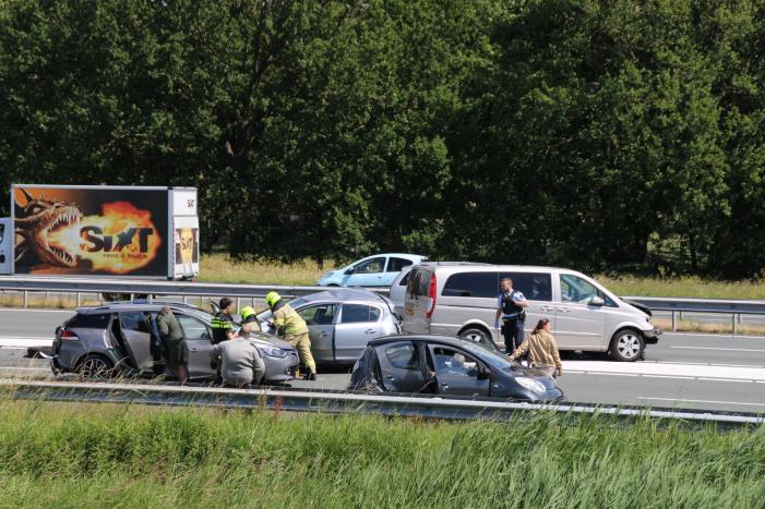 Flinke schade na kop-staart aanrijding