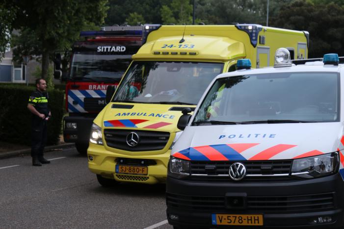 Bewoner laat brandweer niet binnen bij brand