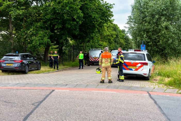 Vrouw met verward gedrag van spoor gehaald