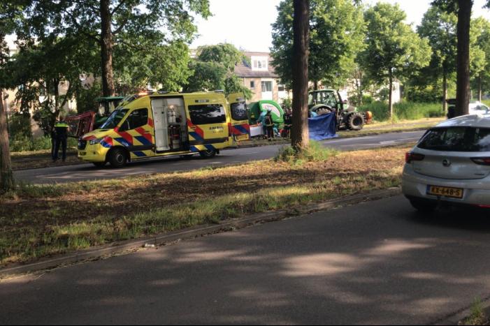 Persoon ernstig gewond bij ongeval met tractor