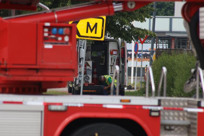 Doorgaande weg afgesloten door gaslekkage