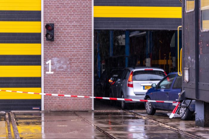 Corona-drive-thru in Rijtuigenloods geopend