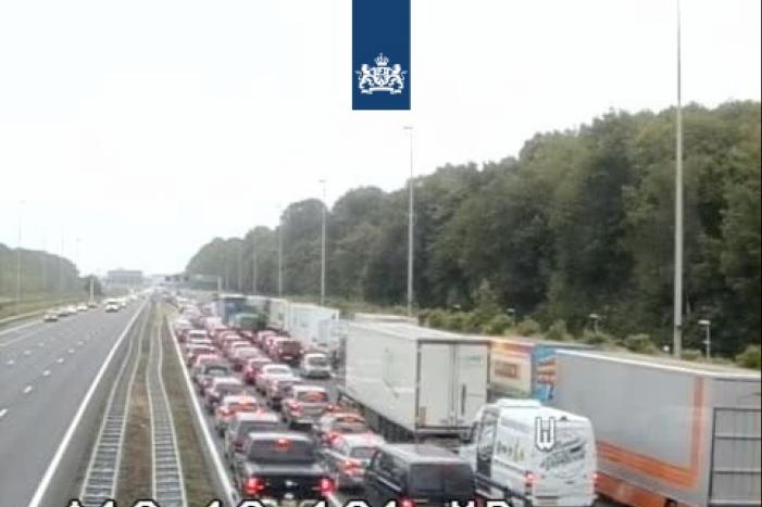 Demonstratie kermisexploitanten zorgt voor afsluiting A12