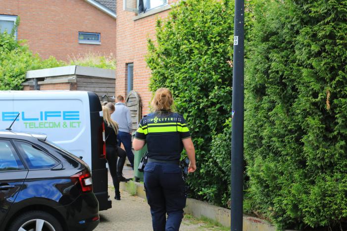 Meerdere personen aangehouden bij inval in woning door arrestatieteam