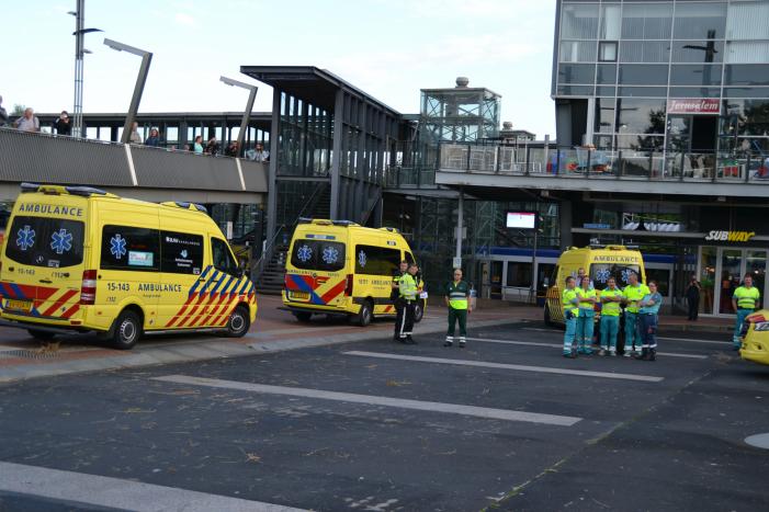 Twee gewonden bij steekpartij op busstation