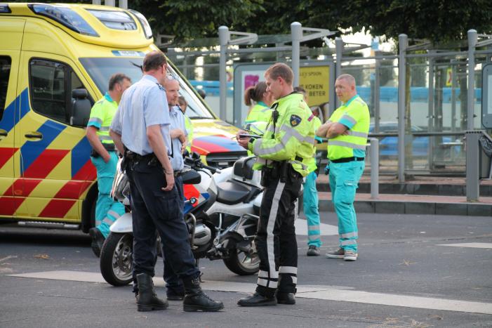 Twee gewonden bij steekpartij op busstation