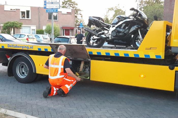 Motor in beslag genomen na rijden zonder rijbewijs