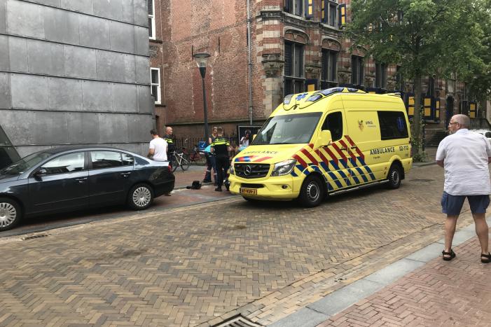 Motorrijder komt ten val en raakt gewond