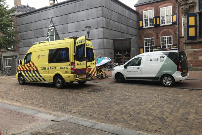 Motorrijder komt ten val en raakt gewond