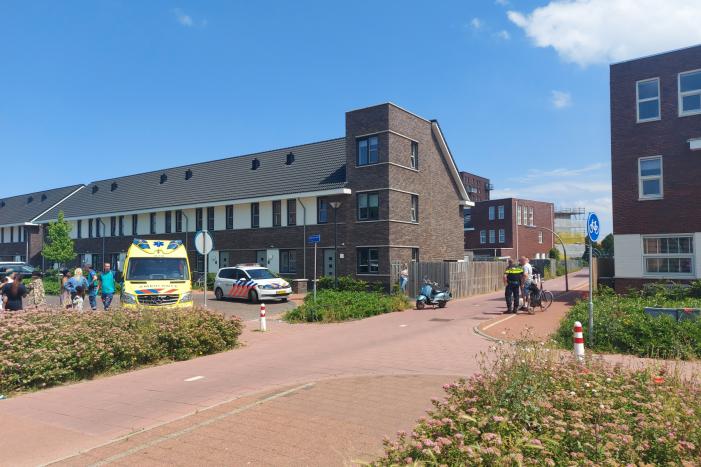 Fietsster aangereden door scooter