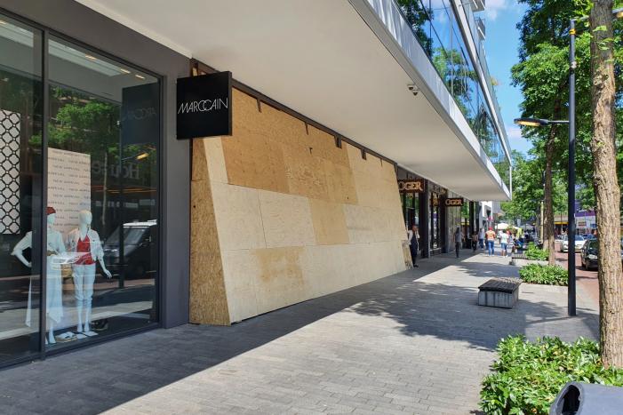 Winkels uit voorzorg dicht na aangekondigde plunderingen