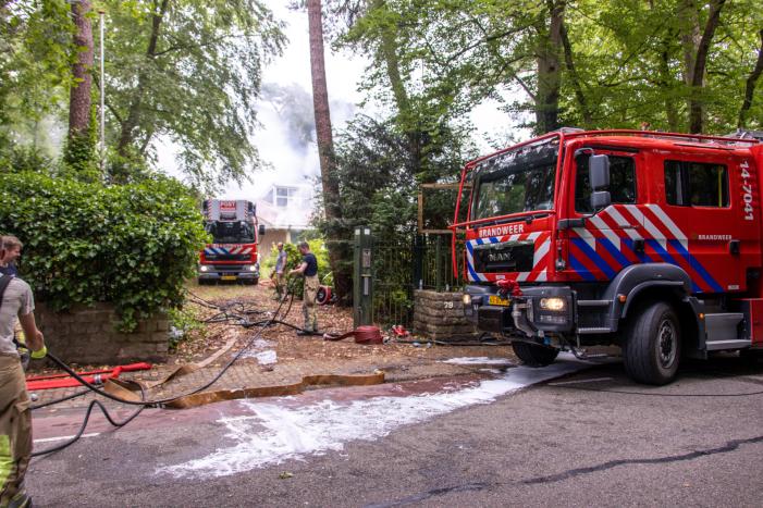 Grote brand in leegstaande villa
