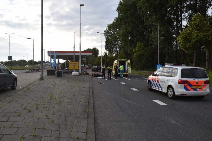 Motorrijder gewond na botsing met auto