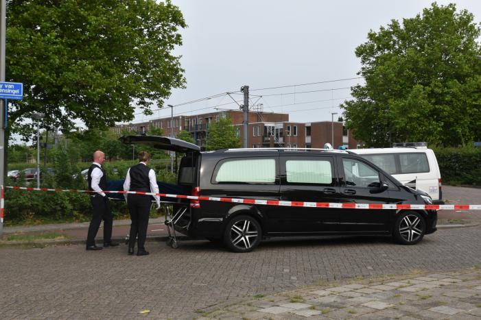 Te water geraakte persoon overleden in Prins Alexander