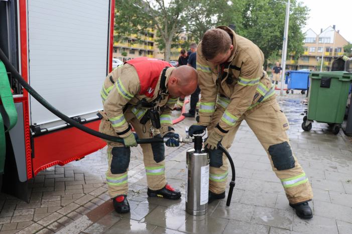 Veel rook door brand in bovengrondse container