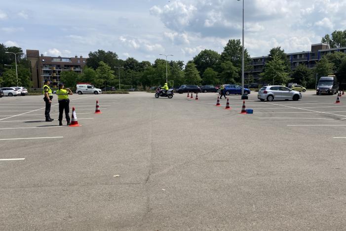 Politie houdt algehele voertuigencontrole